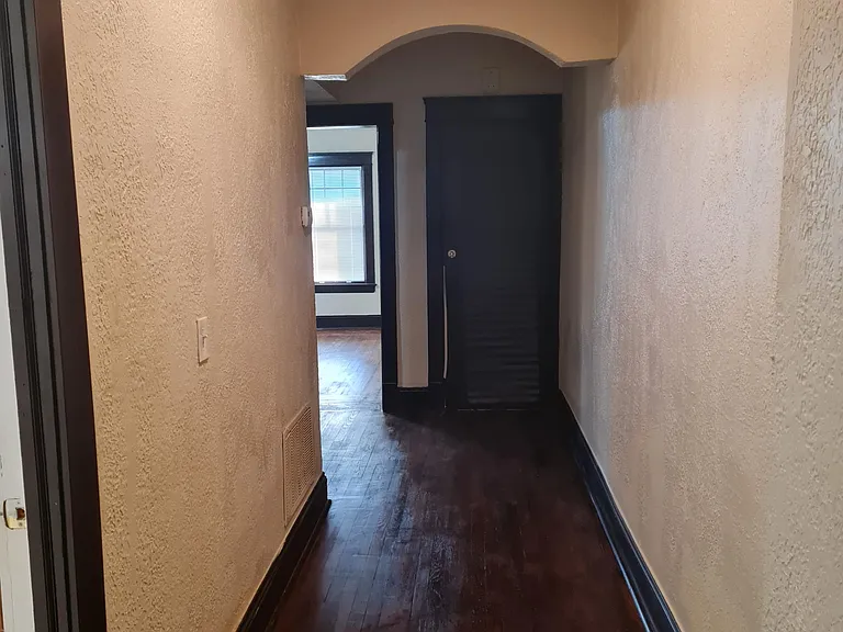 11124 Clifton Blvd #2 — Photo 6