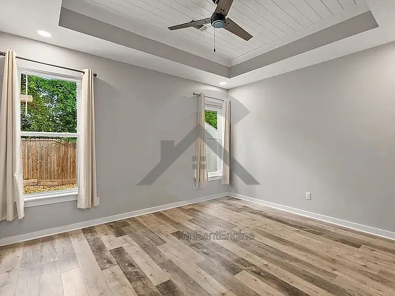 1725 Rohan Cir — Photo 11