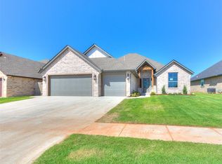 4613 Olivera St, Mustang, OK 73064