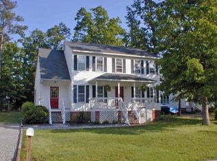 13721 Nashua Ter, Midlothian, VA 23112