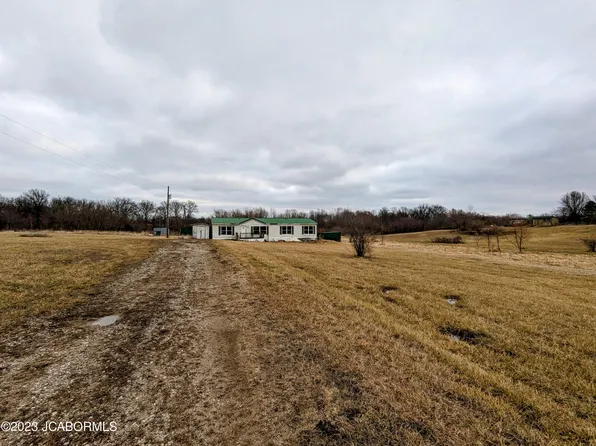 6100 Laurlake Ln, Fulton, MO 65251