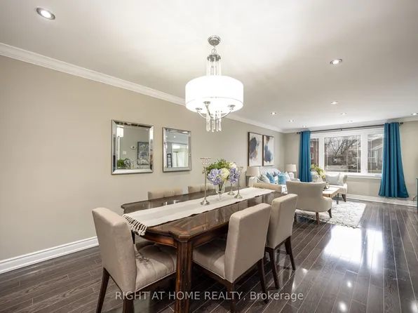 32 Rosemount Dr, Toronto, ON M1K 2W9