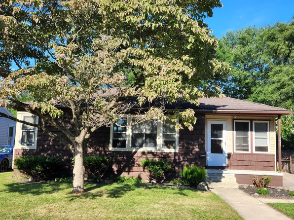 4632 Academy St, Dearborn Heights, MI 48125