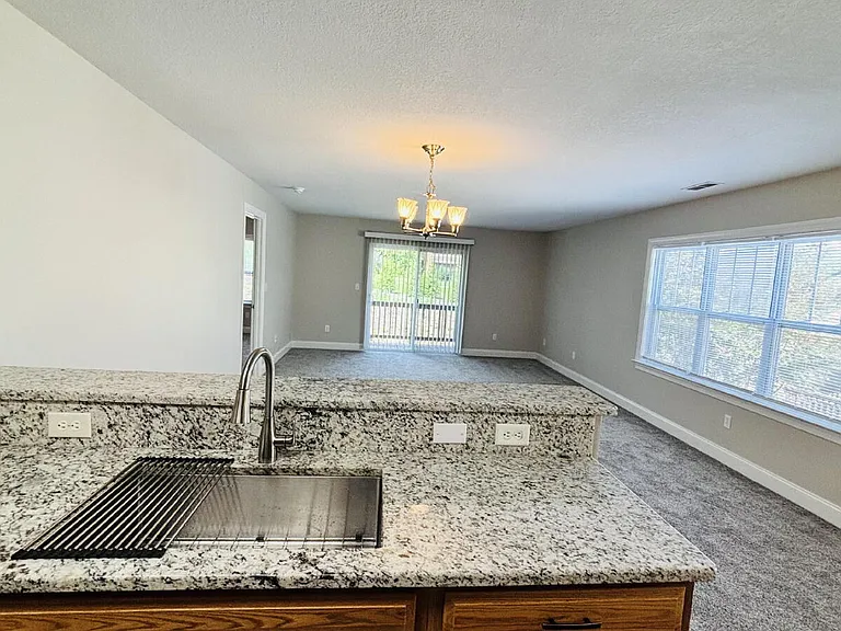 43 Foxden Dr #204 — Photo 8