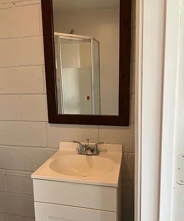 3rd image of 7420 Rouse Rd #2