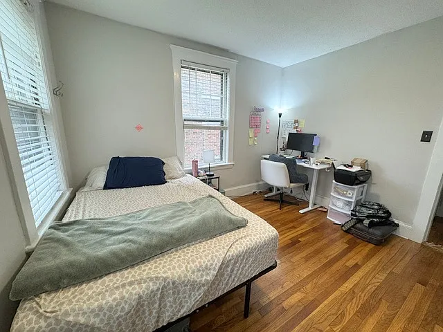 130 Sutherland Rd #7 — Photo 8