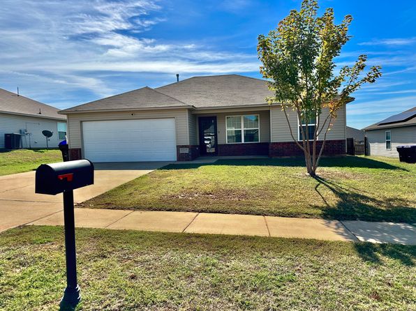 1212 Granite Ln