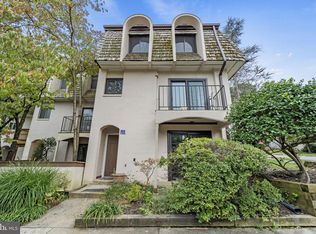 1635 Valencia Way, Reston, VA 20190