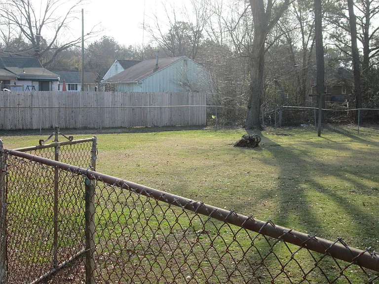 509 Sherilyn Dr — Photo 4