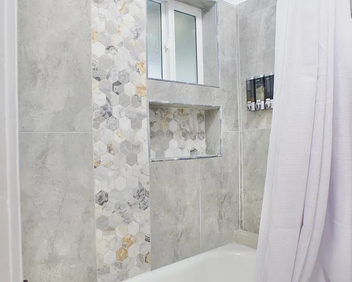 12 E University Blvd #16 — Photo 12
