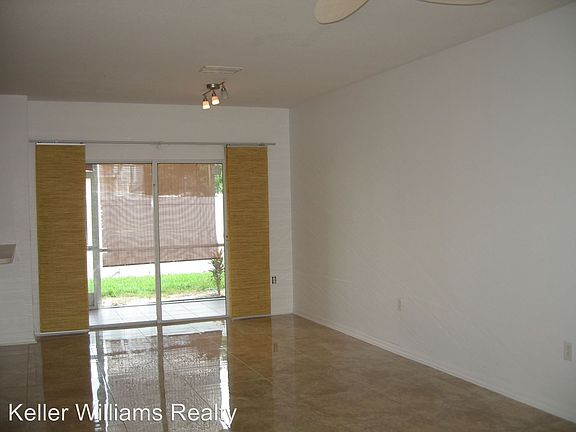3rd image of 2119 W Brandon Blvd Ste E