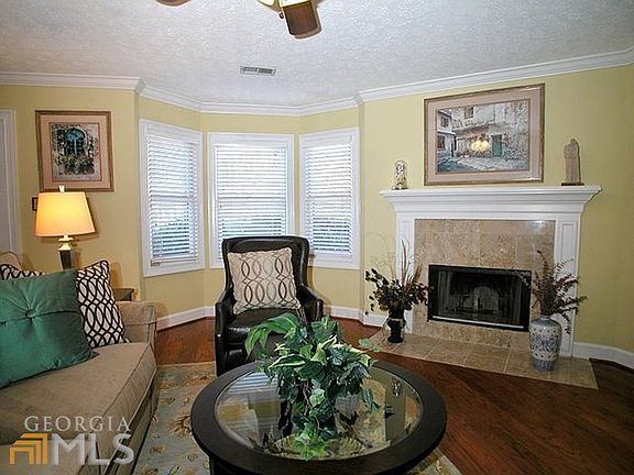 4th image of 2575 Holcomb Springs Dr
