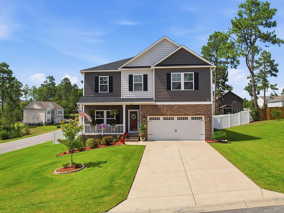 1st image of 605 Sasanqua Ln
