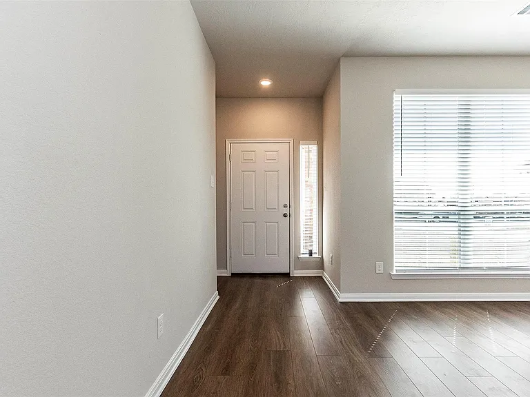 8220 N Tourmaline Way — Photo 7