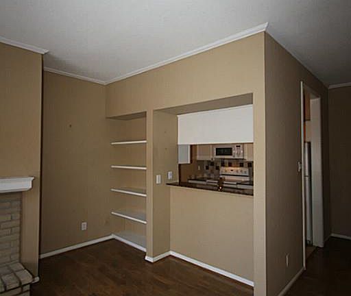 5th image of 720 Bering Dr APT H