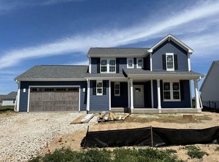 1283 Mamerow Ln W, Oconomowoc, WI 53066