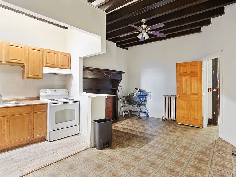 1709 W Montgomery Ave #A — Photo 6