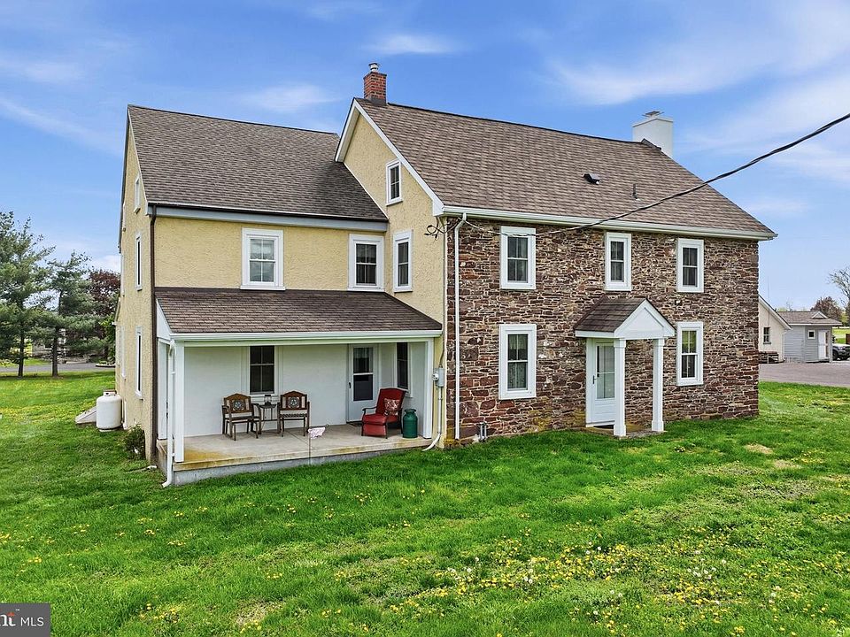 1st image of 572 Halteman Rd