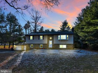 500 Vinemont Rd, Sinking Spring, PA 19608