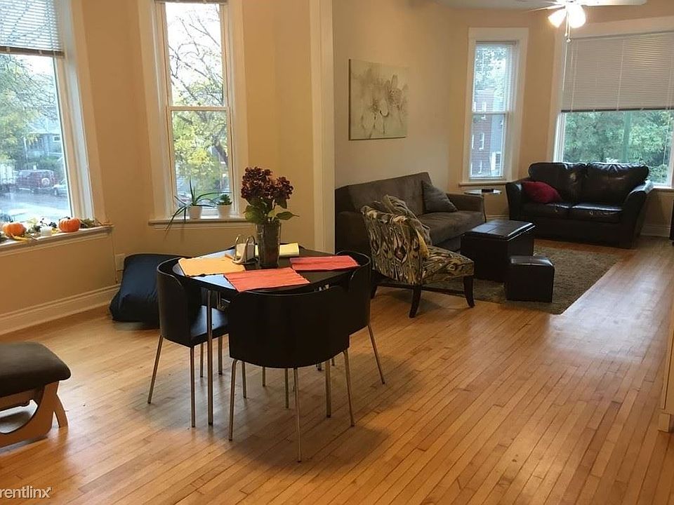 DiningandLivingroom