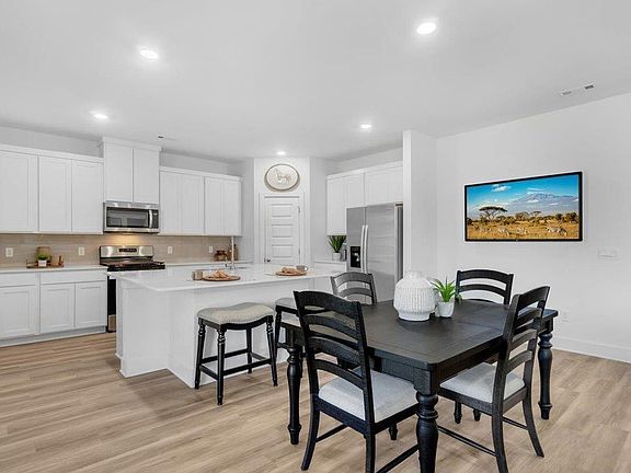 6th image of this home