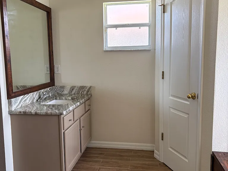 3024 Sand Stone Cir — Photo 26