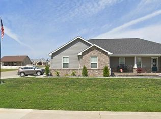 1201 Kirk Ln, Waterloo, IL 62298