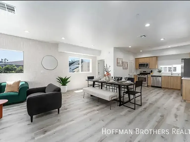 216 N Coronado St #216 — Photo 7