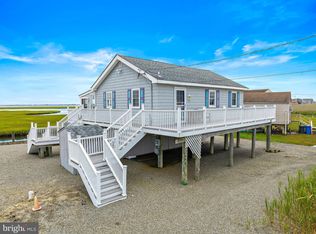 1059 E Mallard Dr, Manahawkin, NJ 08050