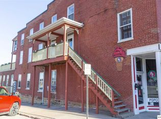 198 Main St, Dubuque, IA 52001