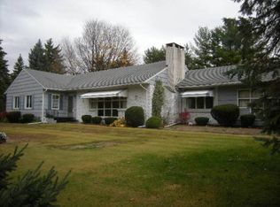 42 Ely Dr, Fayetteville, NY 13066