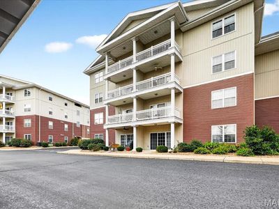 1507 S Old Highway 94 APT 106, Saint Charles, MO, 63303