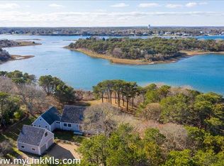 30 Litchfield Rd, Edgartown, MA 02539