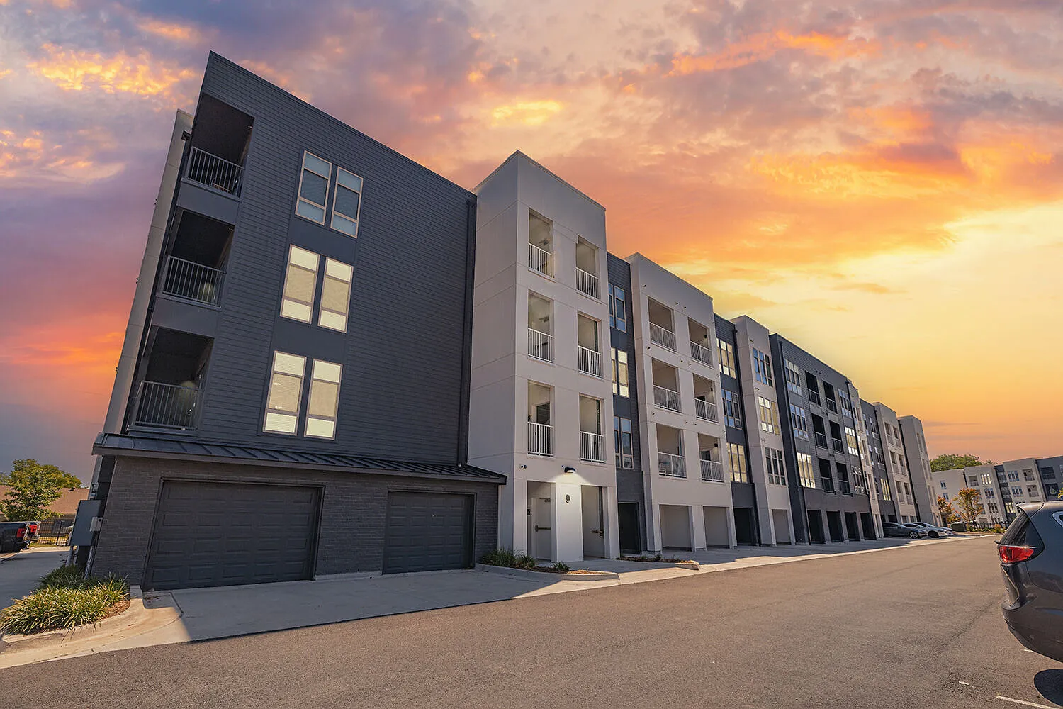 Vue on Riverfront — Photo 2