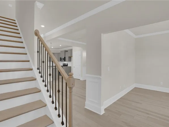 202 Bellflower Ln, Anderson, SC 29625