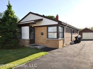 7714 S Springfield Ave, Chicago, IL 60652