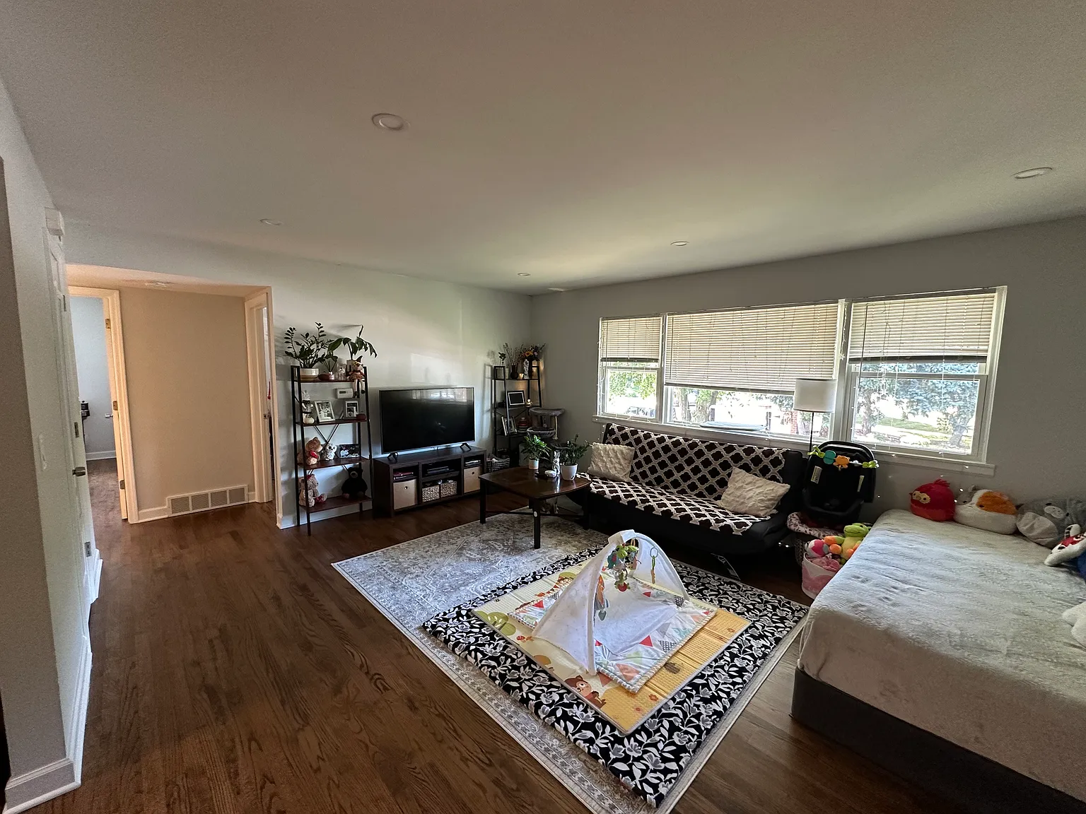 2 bed, $1,750 — Photo 3