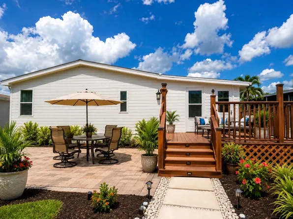 6839 Coconut Grove Cir, Ellenton, FL 34222