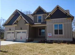 992 Little Sorrel Rd, Hixson, TN 37343