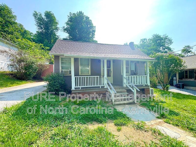1st image of 164 Spring St