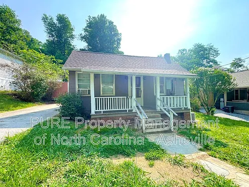164 Spring St Photo 1