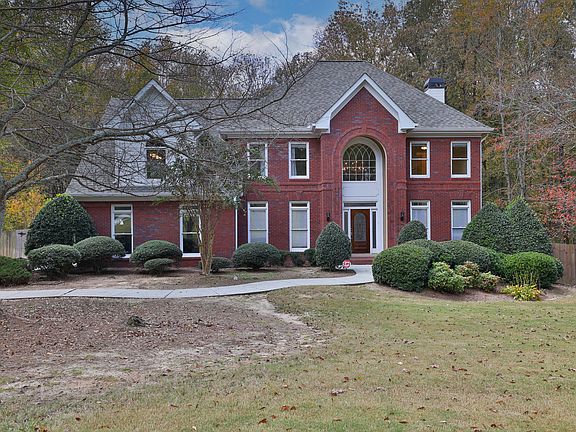 3rd image of 1821 McConnell Rd