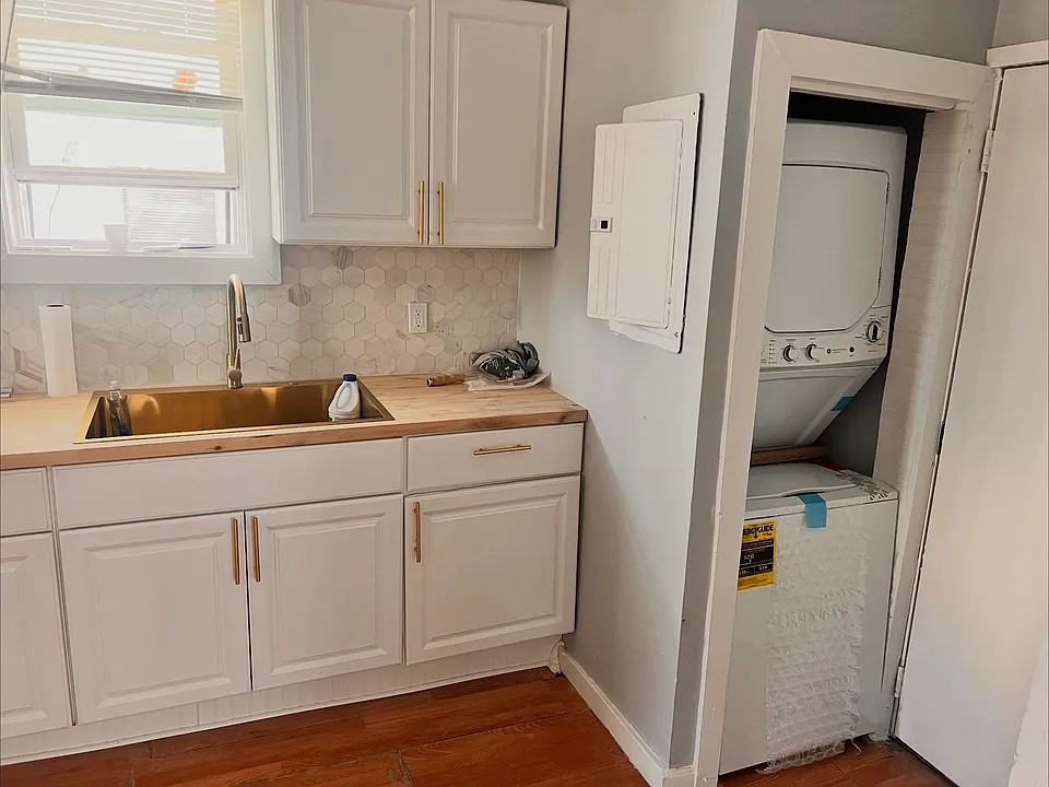 612 Union Ave #1