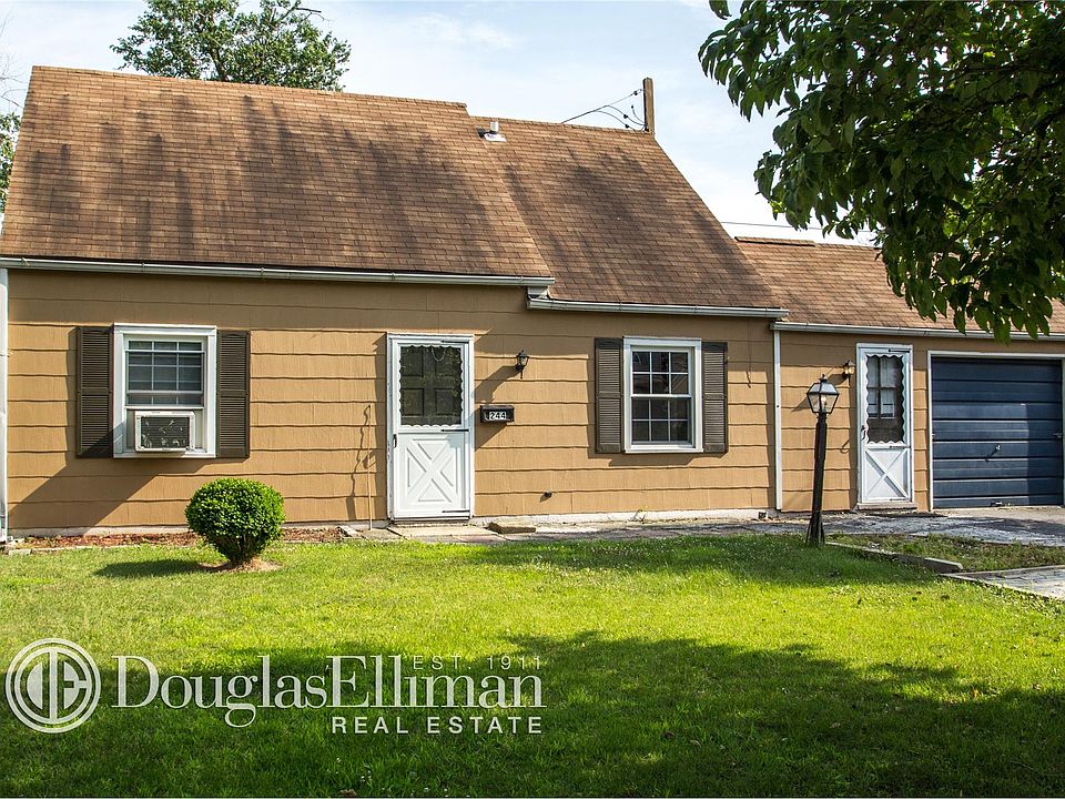 1st image of 244 Lansdowne Ave