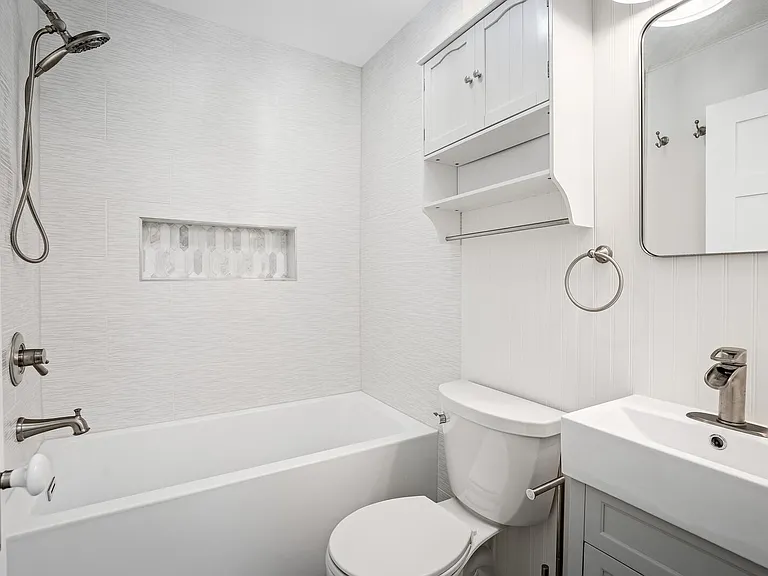 2112A Sanborn Dr — Photo 12