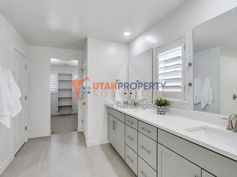 213 W Prickly Pear Dr — Photo 17