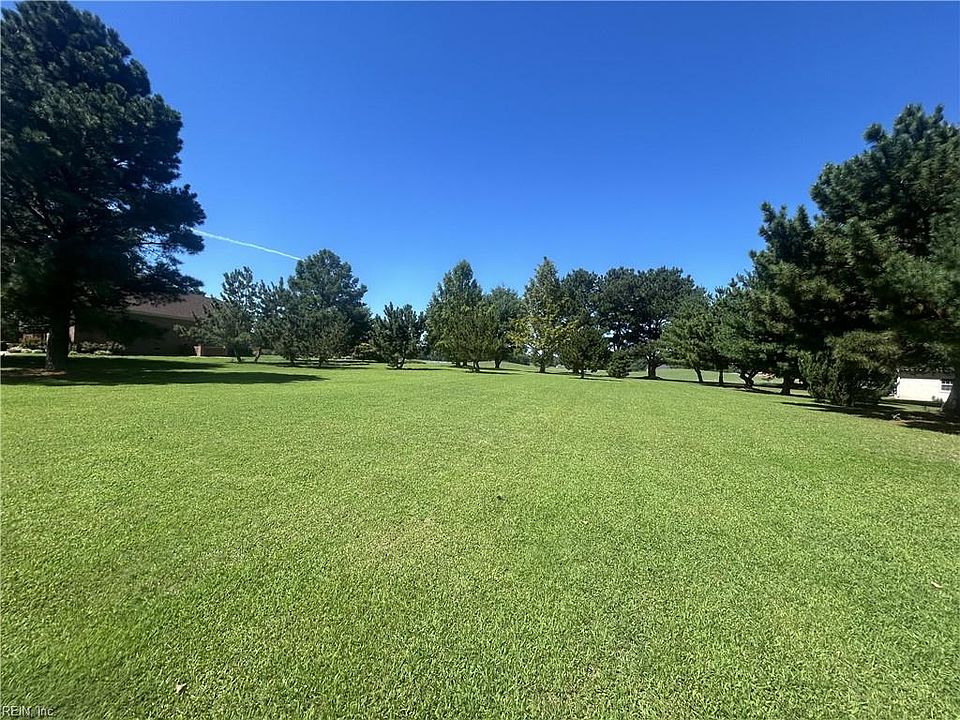 1st image of 306 Muirfield