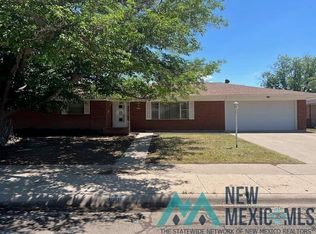 2305 Palomar Dr, Roswell, NM 88203