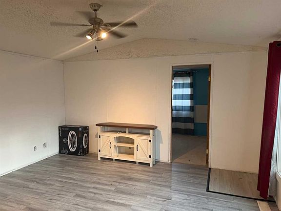 5th image of 9610 S 101st Ave
