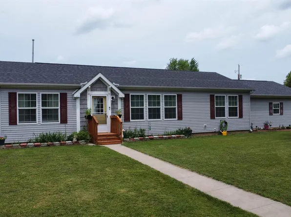 403 Maple Dr, Morenci, MI 49256